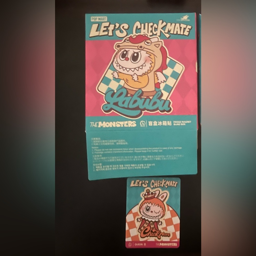 THE MONSTERS Let’s Checkmate Fridge Magnet - Queen